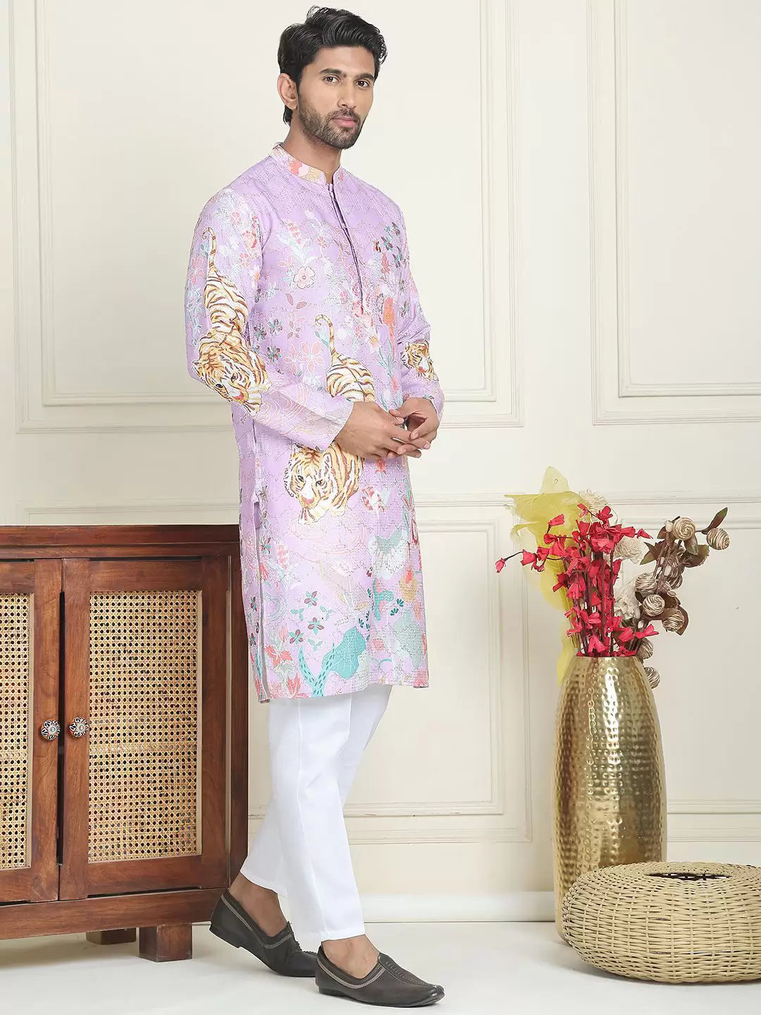 Lavender Embroidered Kurta for Men – Festive & Wedding Wear with Tiger Motif